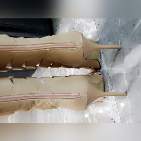 Bebe cut out boots - Picture 5 of 6